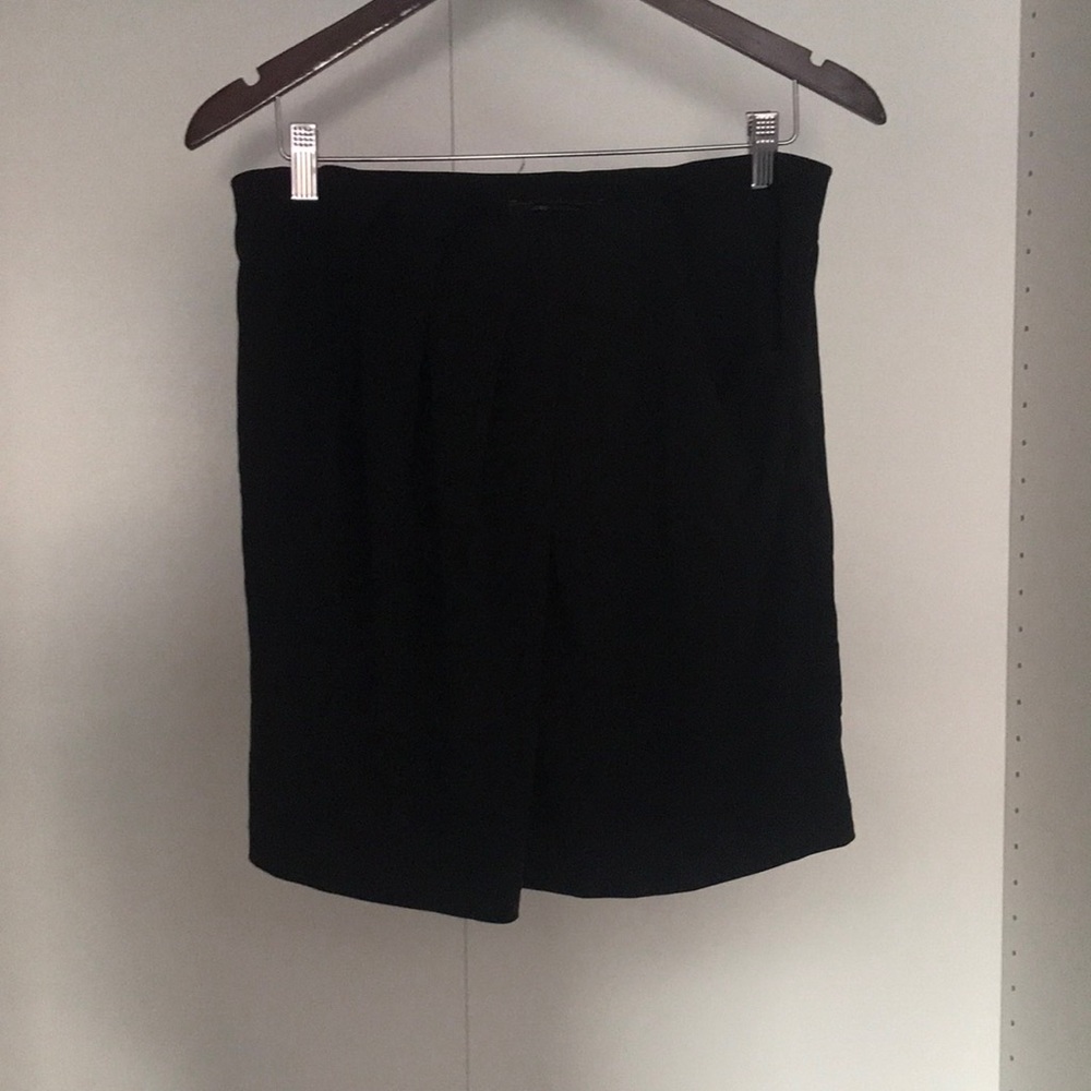 BCBG MAXAZRIA black pencil mini skirt
